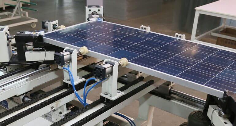 Tấm pin mặt trời sản xuất ở đâu